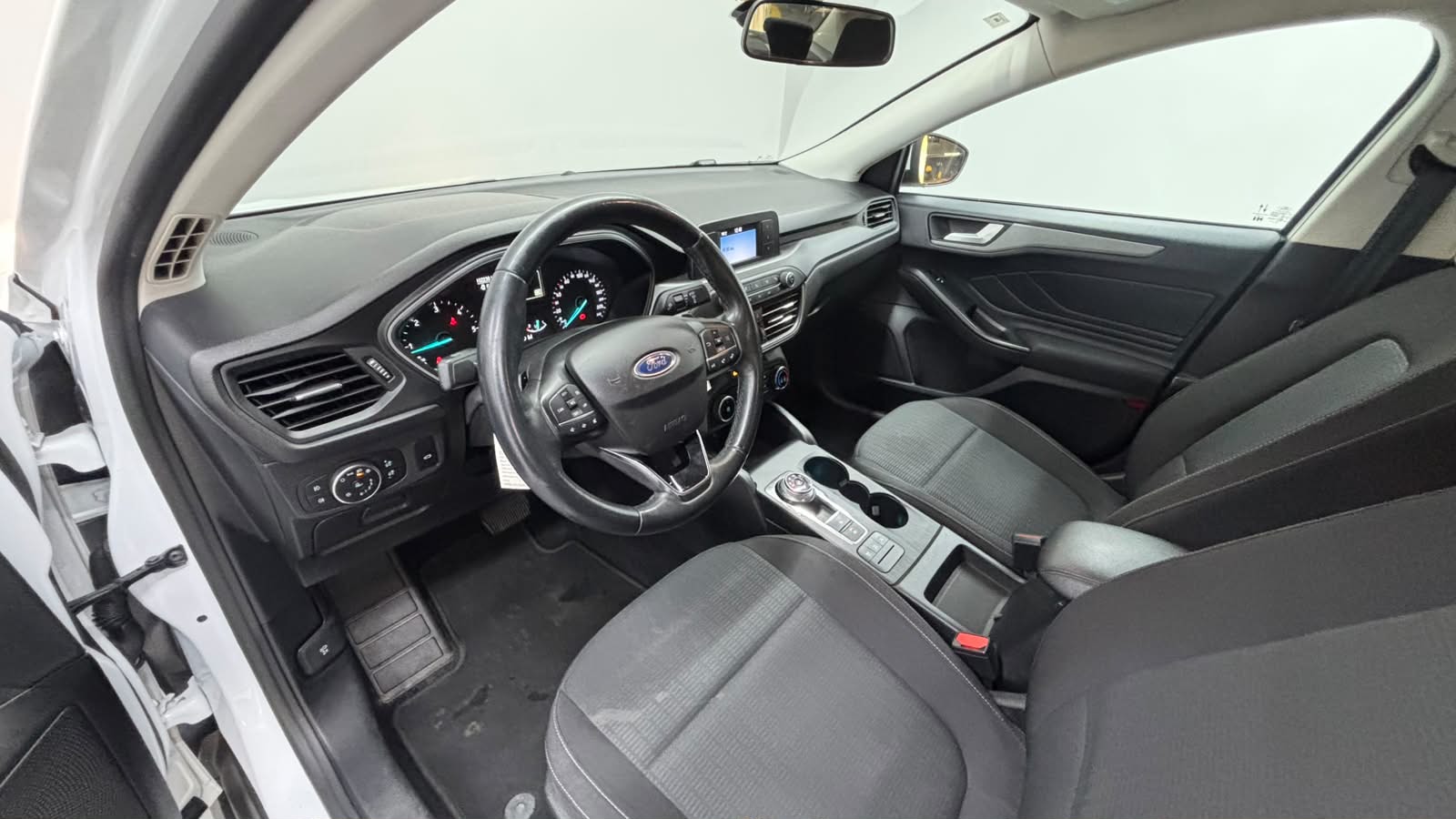 FORD FOCUS 15